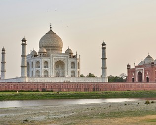 Offering local payments in India: real-time growth with UPI